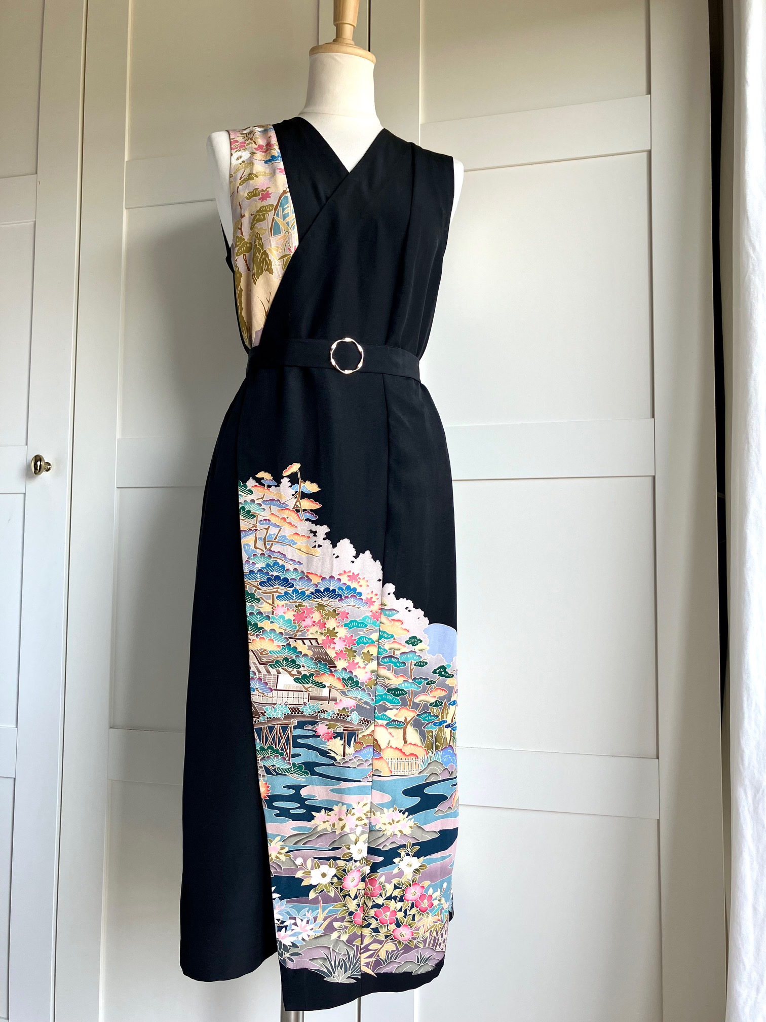 Marumi dress オリジナル着物リメイク アシンメトリーデザイン ラップスタイル 袖なし　ドレス