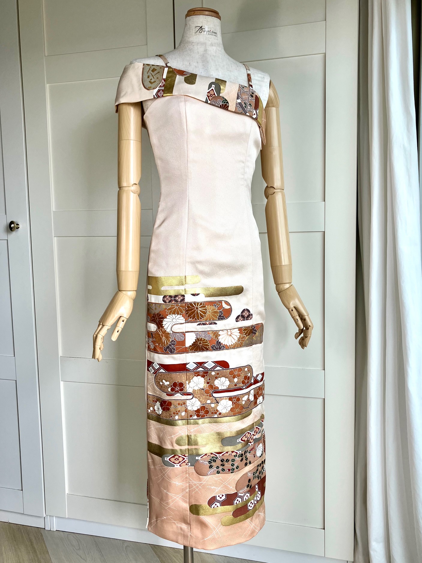 Marumi dress オリジナル着物リメイク　ストールディテール　ビスチェドレス　(ストラップショルダー＆半透明なショルダー付き）